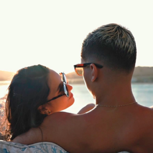 Descubra como planejar a viagem perfeita a dois e criar memórias inesquecíveis na estrada.