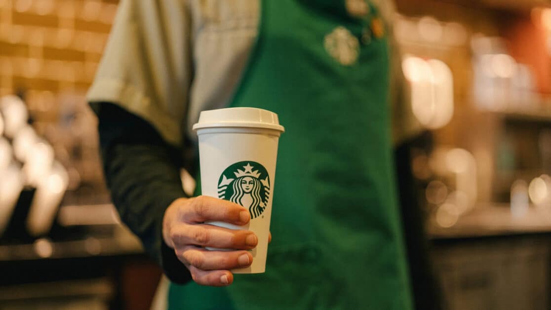 Empleos en Starbucks: ¡Salarios desde R$9 a R$16 por hora!