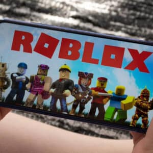 Descubra maneiras seguras e simples de conseguir Robux sem gastar dinheiro, com dicas práticas e os melhores aplicativos para turbinar sua experiência no Roblox.